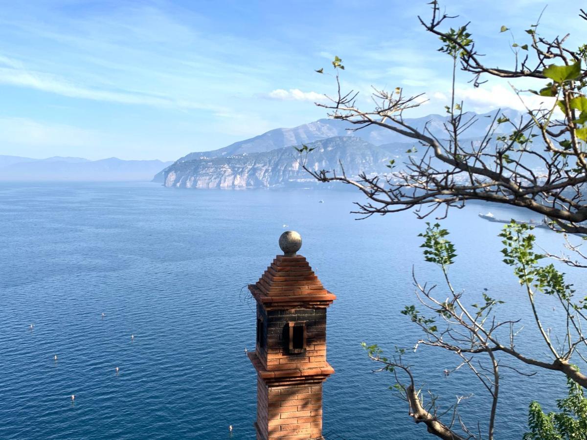 La Dimora Di Cornelia Aparthotel Sorrento Ngoại thất bức ảnh