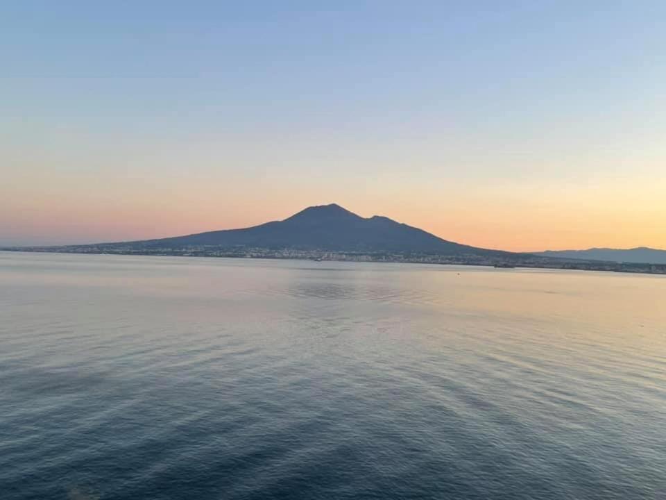 La Dimora Di Cornelia Aparthotel Sorrento Ngoại thất bức ảnh