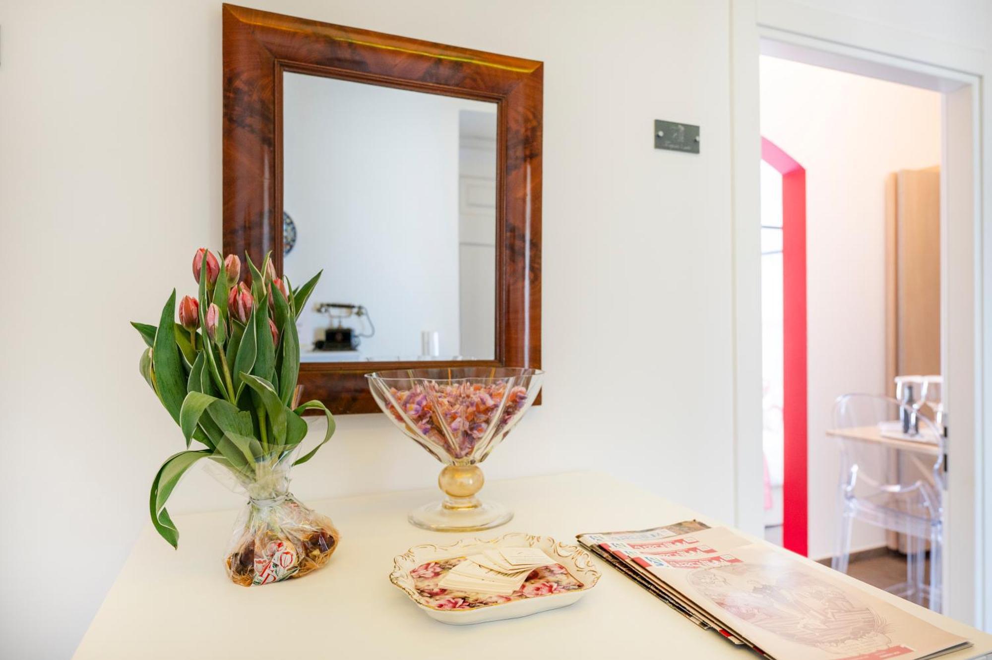 La Dimora Di Cornelia Aparthotel Sorrento Ngoại thất bức ảnh