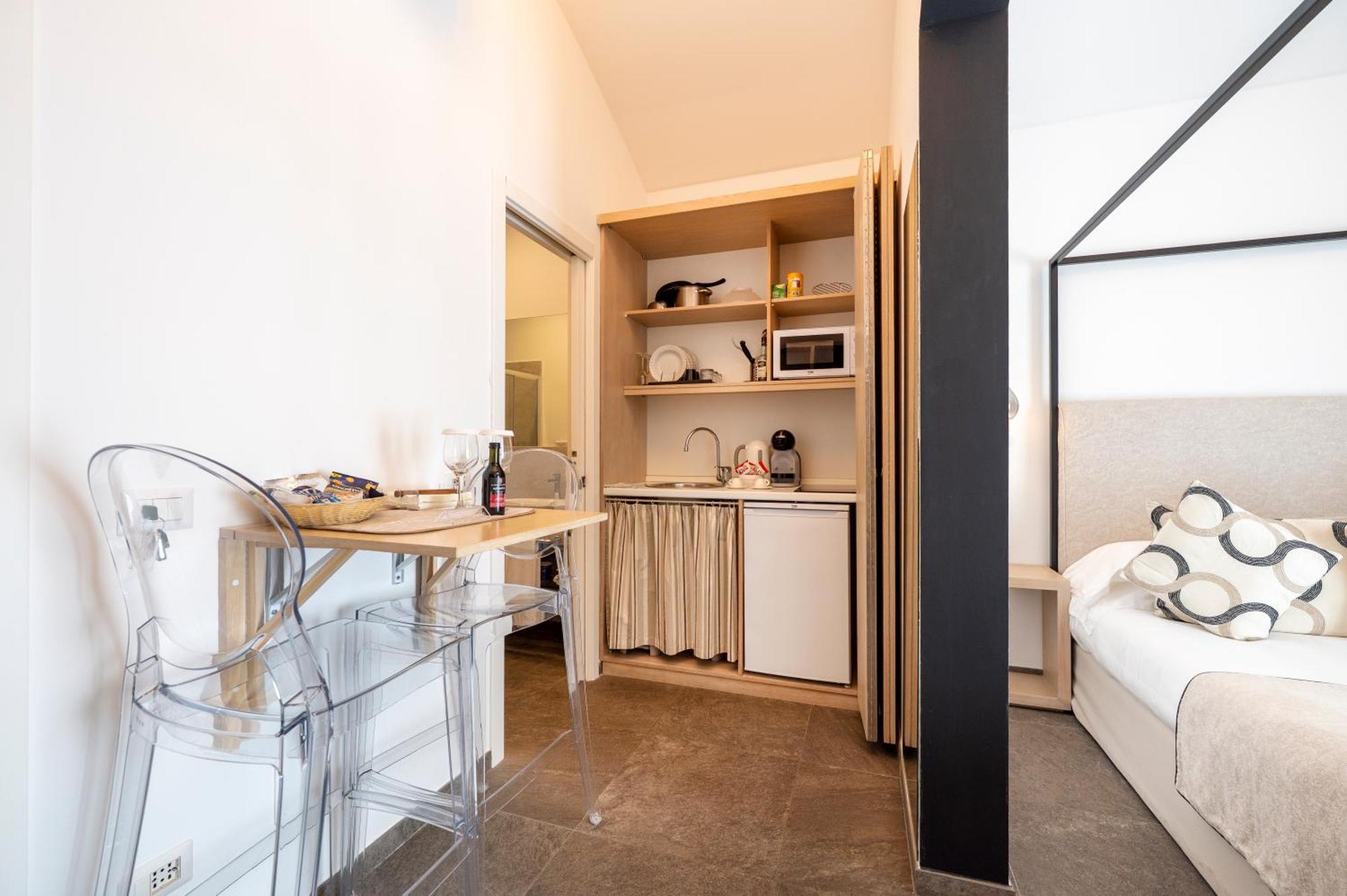 La Dimora Di Cornelia Aparthotel Sorrento Ngoại thất bức ảnh