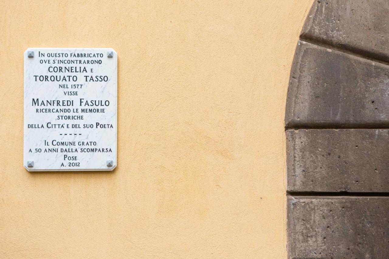 La Dimora Di Cornelia Aparthotel Sorrento Ngoại thất bức ảnh